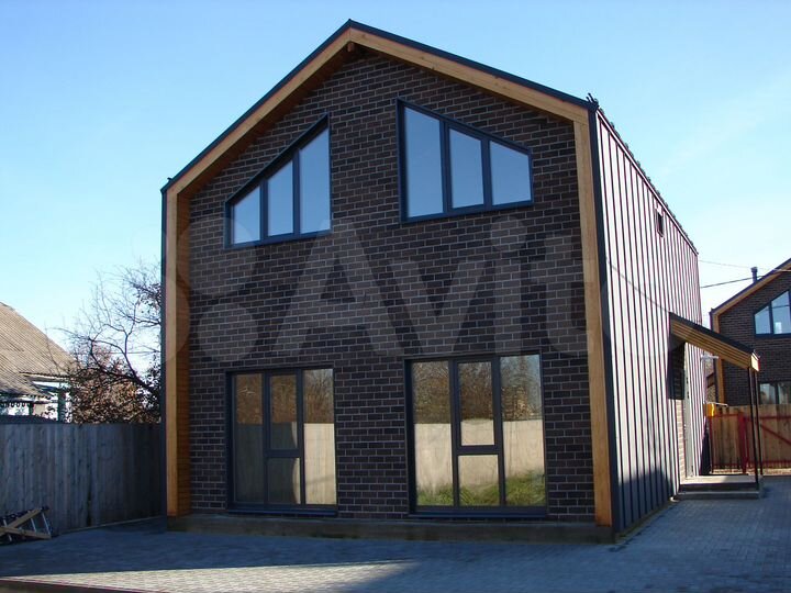 Коттедж 134,2 м² на участке 5 сот.