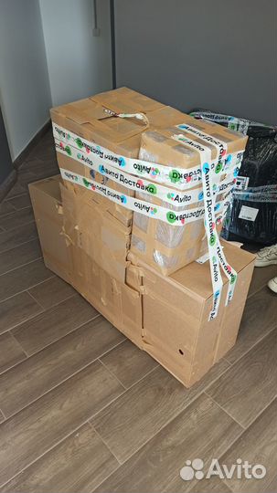 Коробка с самолётом