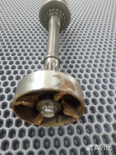 Kawasaki ZL750,GPZ750R,GPZ900R вал обгонной муфты