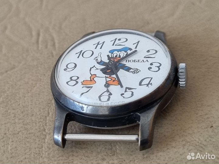 Часы Победа подростковые дональд дак