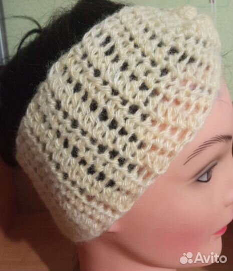 Повязка на голову вязаная