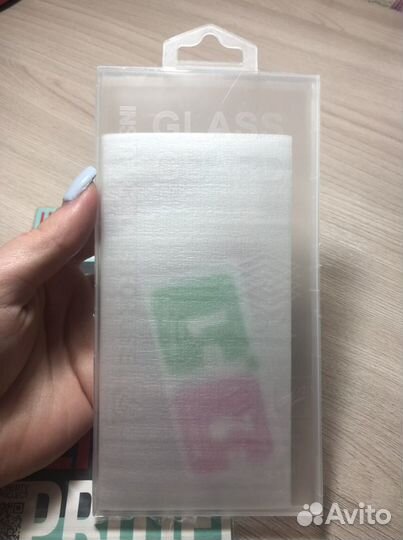 Защитные стекла iPhone 8/7/6/6s