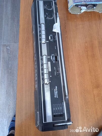 Музыкальный цент шарп