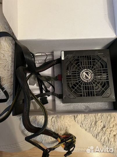 Блок питания Zalman ZM700-GVM 700W