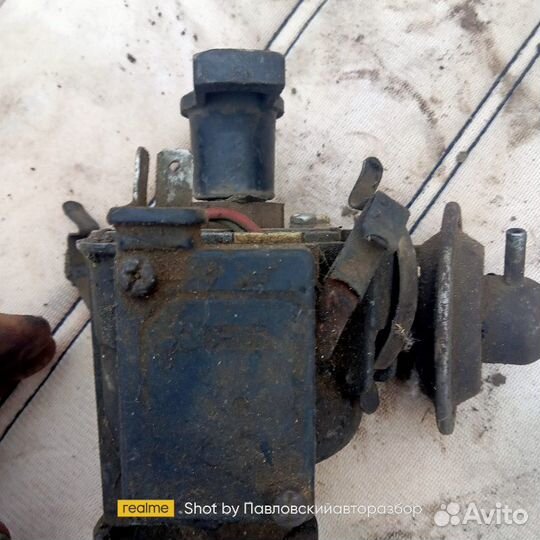 Трамблер Nissan Leopard PF30 L20