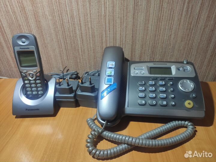 Радио телефон panasonic с базой