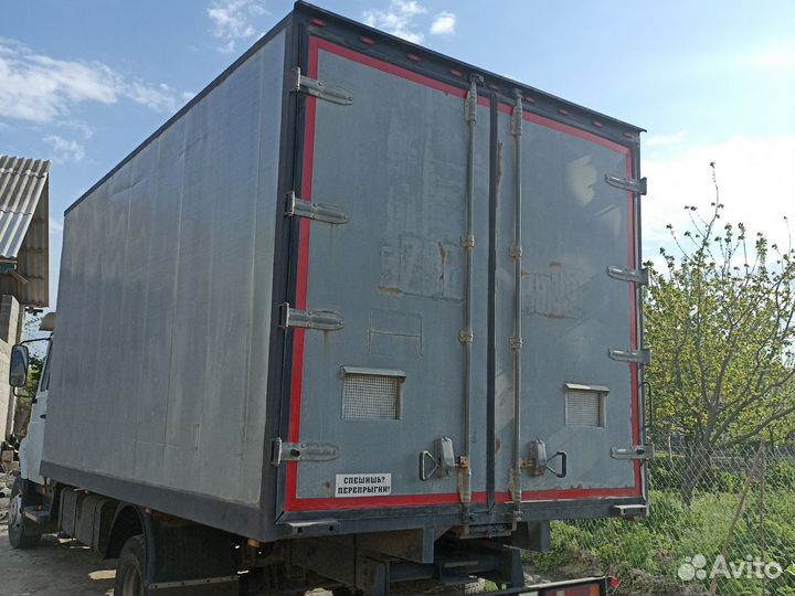 Фургон