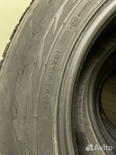 Nokian Tyres Hakkapeliitta R2 SUV 225/65 R17