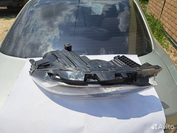 Фара передняя левая на kio rio 2016