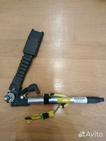 Преднатяжитель ремня безопасности передний Honda