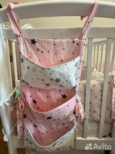 Органайзер на кроватку