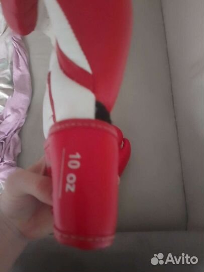 Боксерские перчатки 10 oz clinch