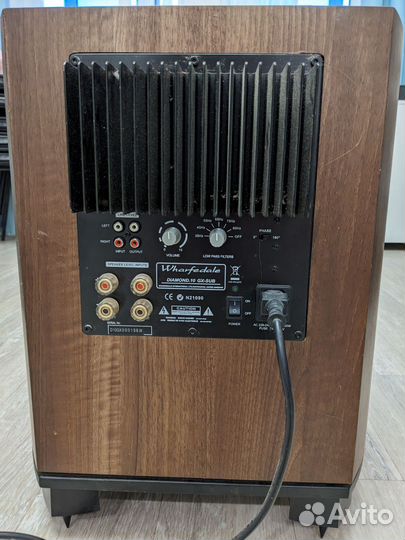 Активный сабвуфер Wharfedale Diamond 10 GX-Sub