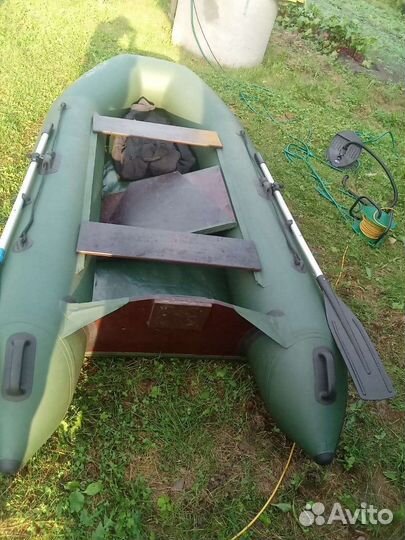 Лодка flinc 290L