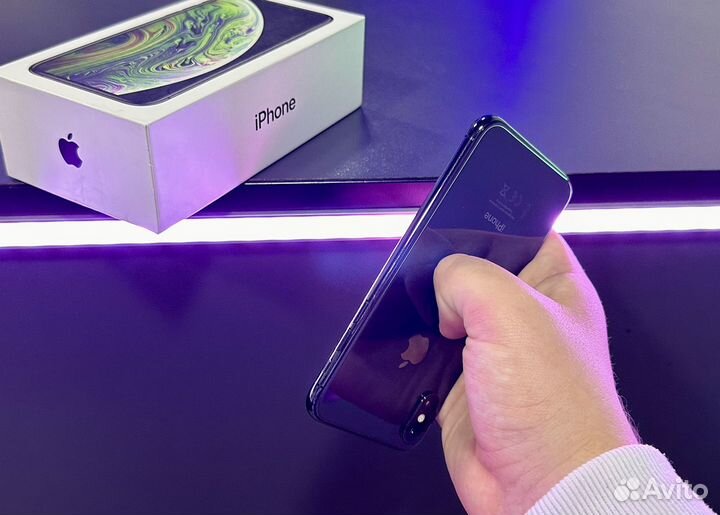 iPhone Xs, 64 ГБ