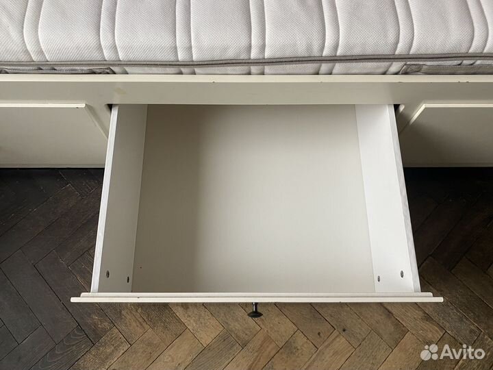 Кровать Икеа