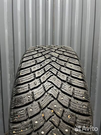 Continental IceContact 3 195/55 R15 89T