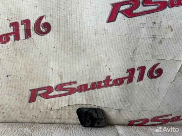 Крышка форсунки омывателя прав Nissan Qashqai J10