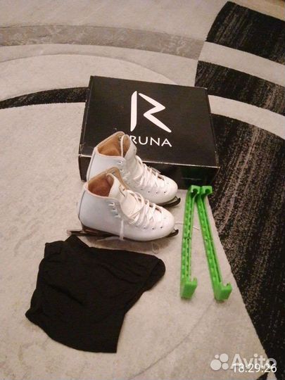 Коньки для фигурного катания