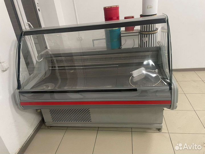 Холодильник витрина бу