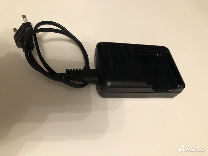 Зарядное устройство на фотоаппарат canon