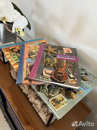 Junior World Encyclopedia 1959 г на английском