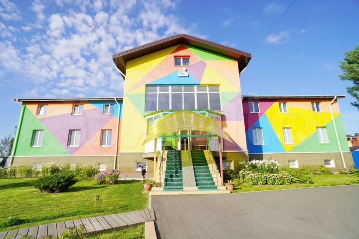 Гостиница, 1300 м²