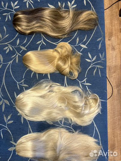 Волосы на заколках, шиньон