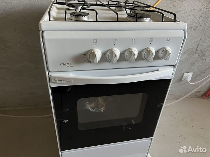 Плита газовая новая LADA Nova