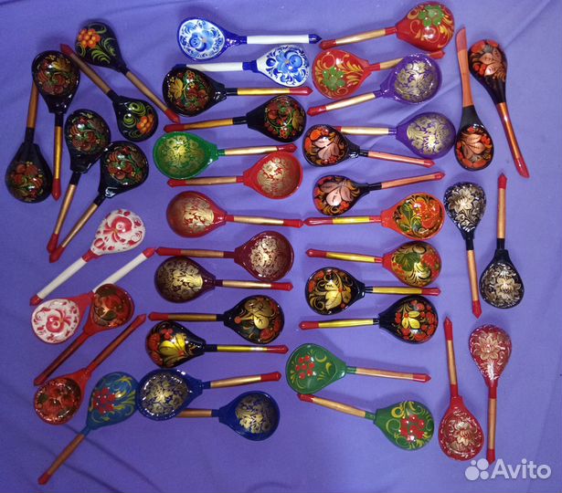 Картузы разного цвета (55 см)