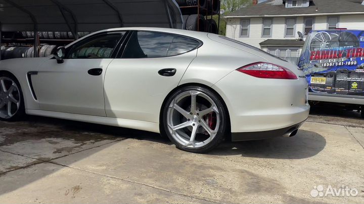 Диски Giovanna Dalar X R22 на Mercedes ML GL GLS