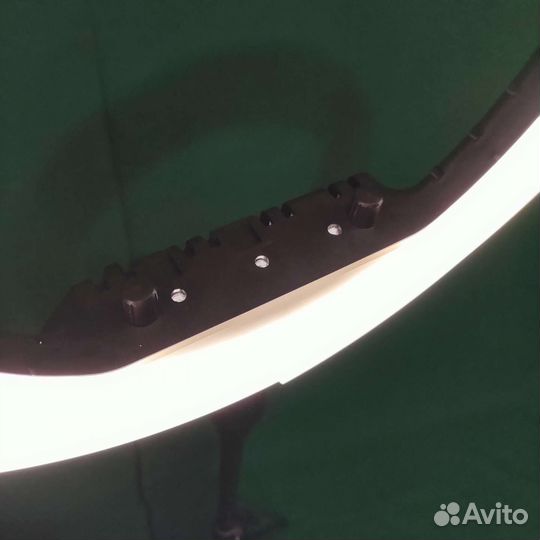 Кольцевая Лампа 36 см со Штативом