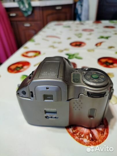 Пленочный фотоаппарат olympus is-300