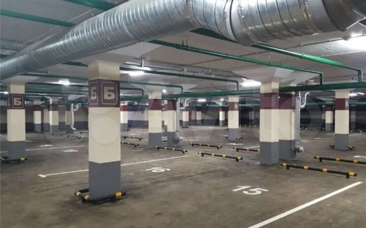 Машиноместо, 14 м²