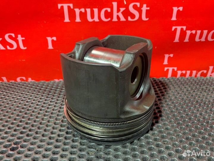 Поршень двс Volvo FH