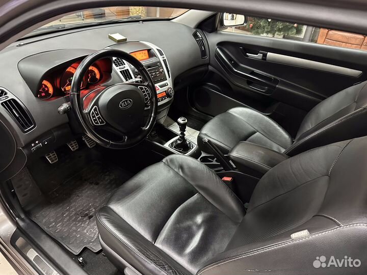 Kia Ceed 2.0 МТ, 2008, 186 441 км