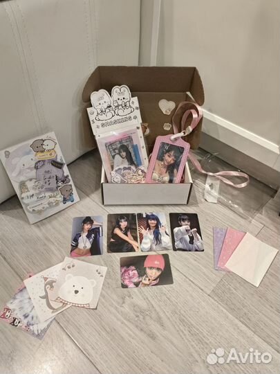 K-pop бокс Minnie g-idle с протекторами к поп