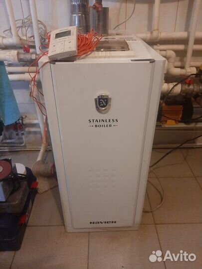 Продается дизельный котел navien LST-30k и емкость