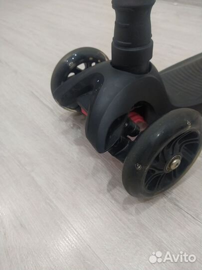 Самокат детский трехколесный