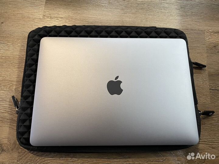 Apple MacBook Pro 13 2018 Custom