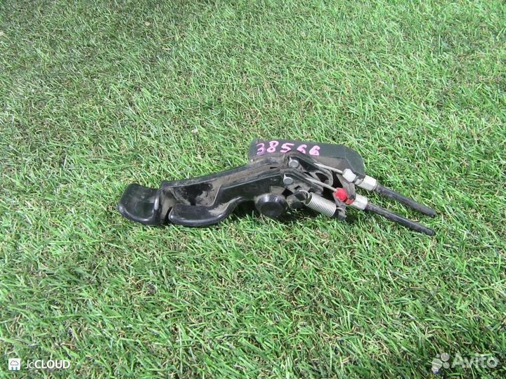 Рычаг открывания бензобака на toyota carina AT212