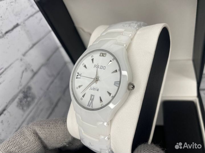 Часы женские rado