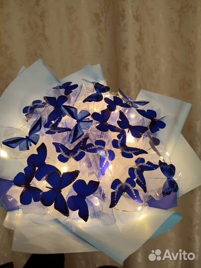 Букеты с бабочками, светящиеся