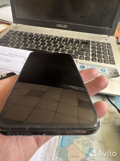 iPhone X, 64 ГБ