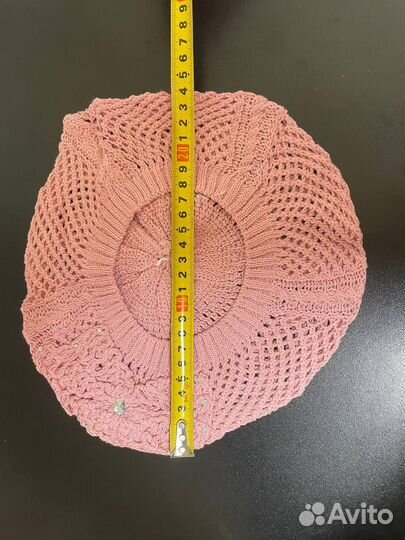 Берет вязаный для девочки новый