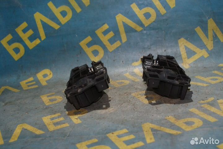 Ручка - курок двери Citroen C4 Grand Picasso