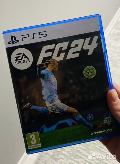 Игра на диске FC24 PlayStation 5