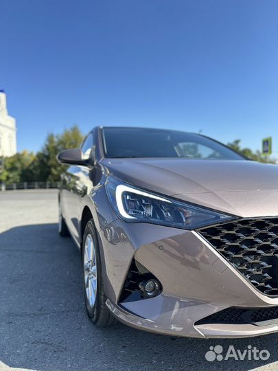 Hyundai Solaris 1.6 AT, 2020, 13 400 км