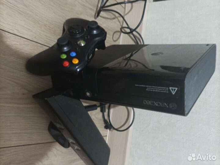 Xbox 360 вместе с kinect