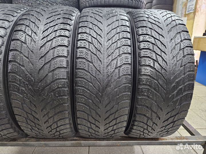 Nokian Tyres Hakkapeliitta R3 SUV 215/65 R16 102R